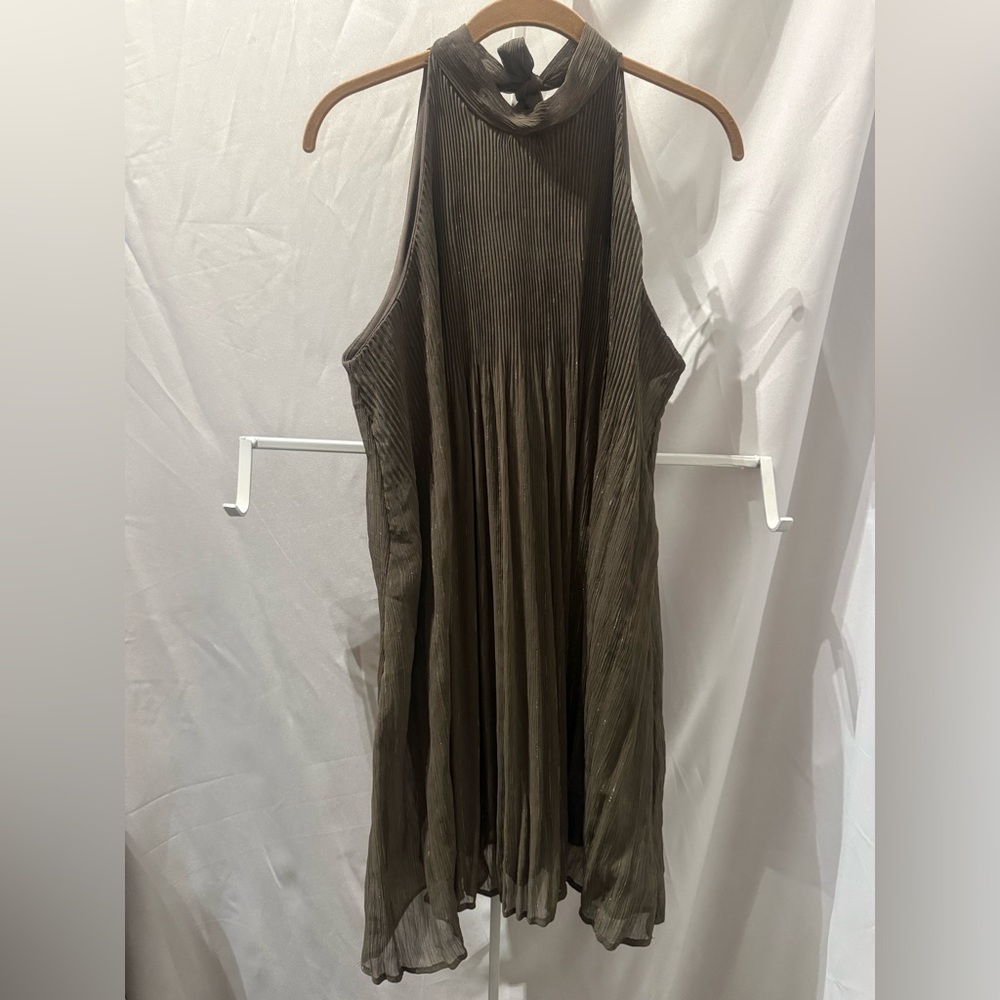 Taylor & Sage Olive Pleated Halter Midi Dress